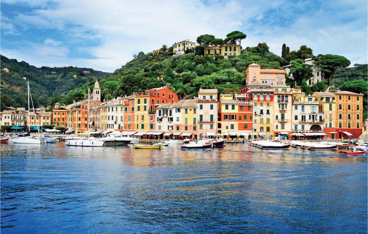 Amazing Apartment In Rapallo With Kitchen Esterno foto