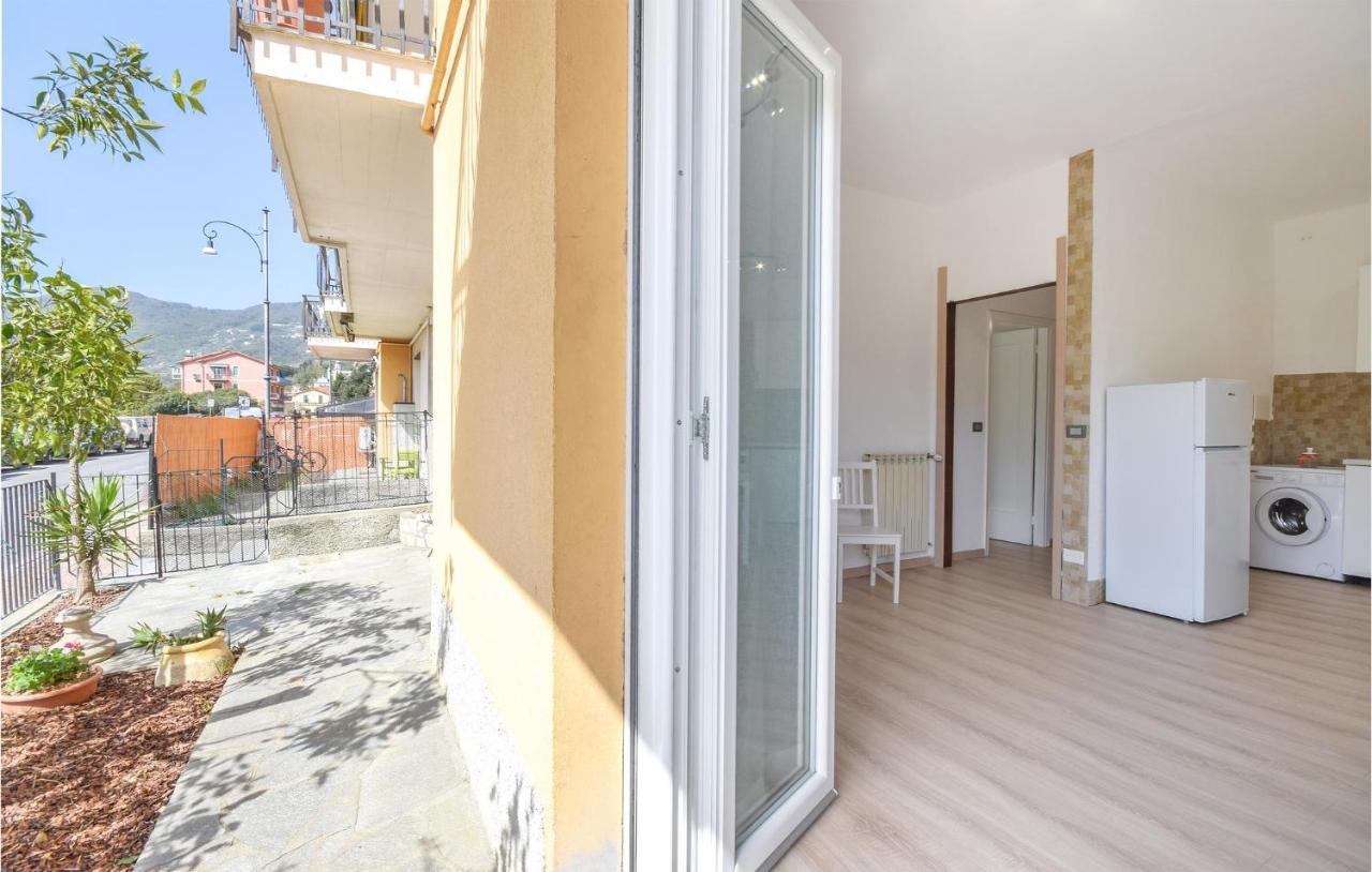 Amazing Apartment In Rapallo With Kitchen Esterno foto
