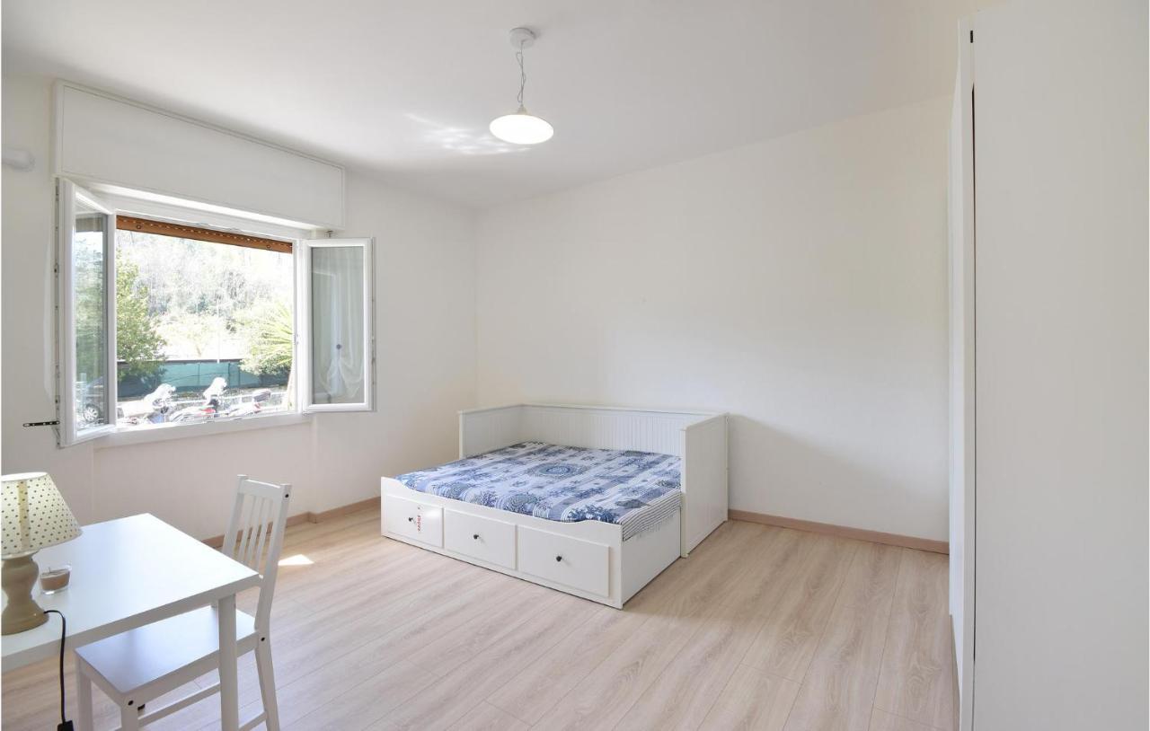 Amazing Apartment In Rapallo With Kitchen Esterno foto